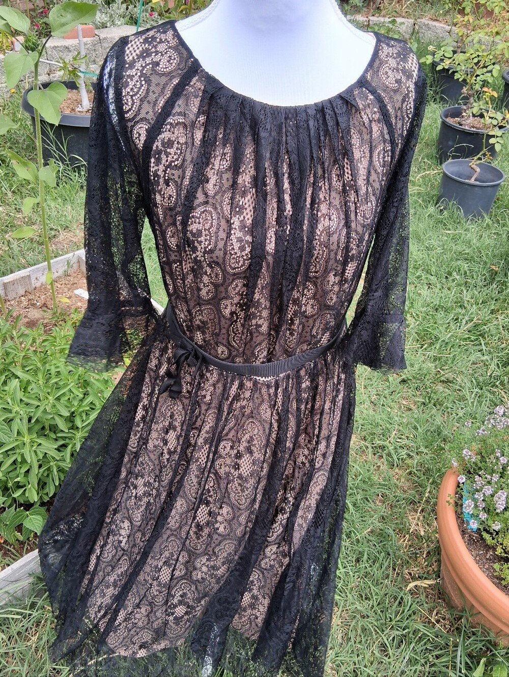 Eva Franco Black Lace Midi Dress Size 10